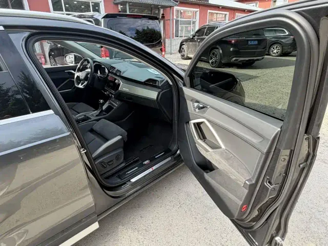 Audi Q3 — Фото автомобиля 17