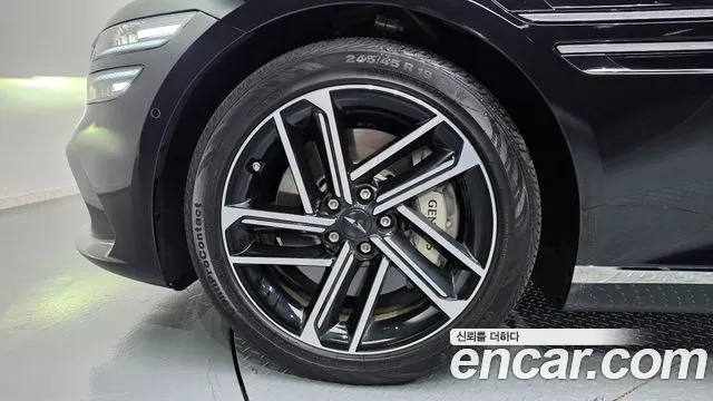 Genesis G80 Бензин 2.5 турбо AWD — Фото автомобиля 4