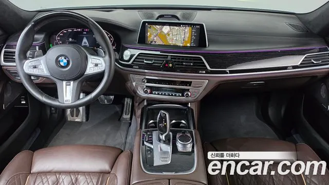 BMW 7 Series — Фото автомобиля 7