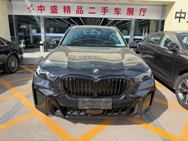 BMW X5 — Фото автомобиля 2