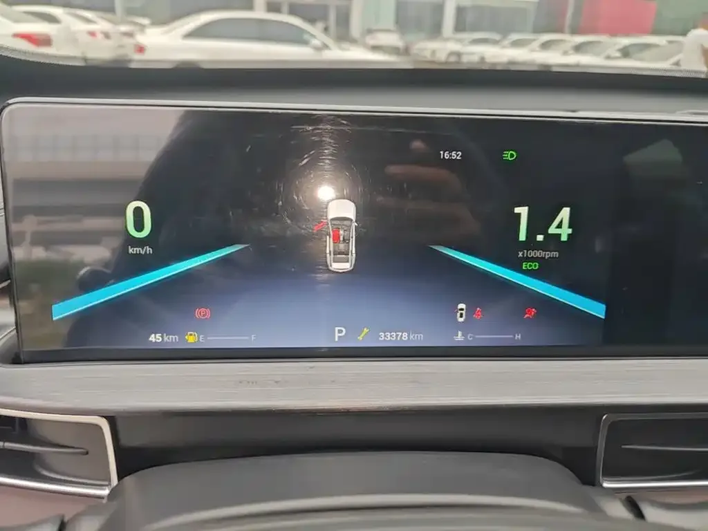 Chery Tiggo 7 2024 1.5T CVT Premium Edition — Фото автомобиля 11