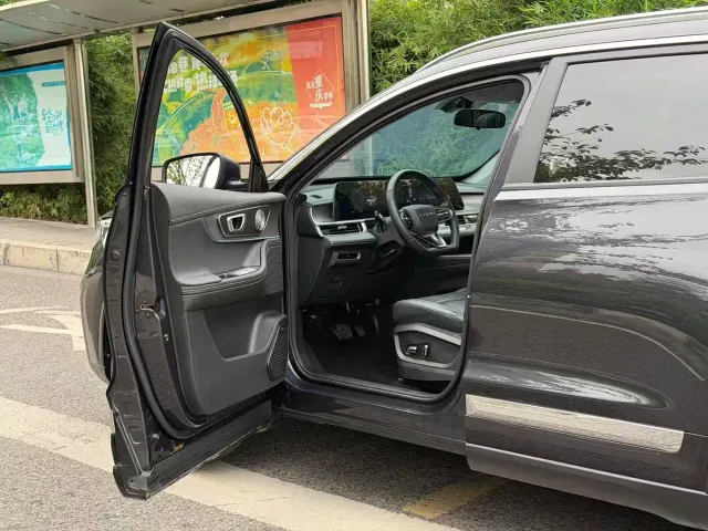 Chery Tiggo 8 PLUS — Фото автомобиля 9