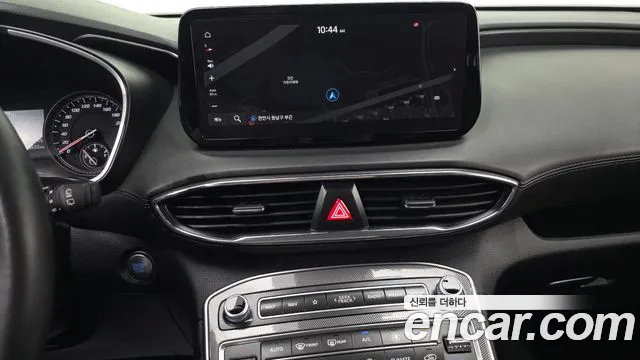 Hyundai Santafe Новый Santa Fe Бензин 2.5T 4WD — Фото автомобиля 16