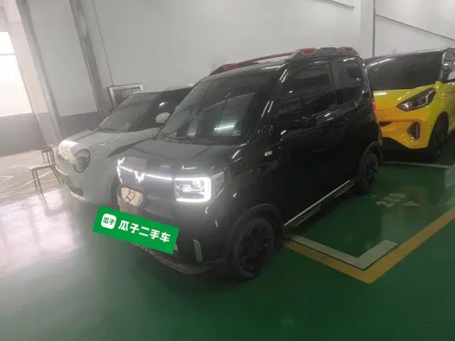 Фотография автомобиля — Wuling Hongguang Mini EV