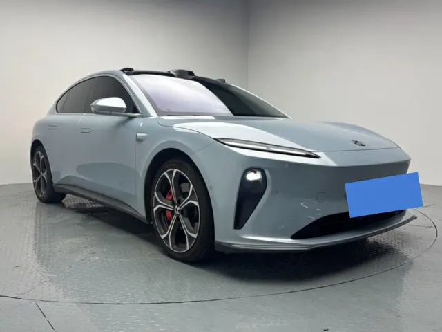 Nio ET5 — Фото автомобиля 3
