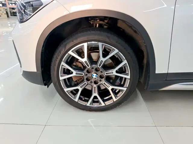 BMW X1 — Фото автомобиля 22