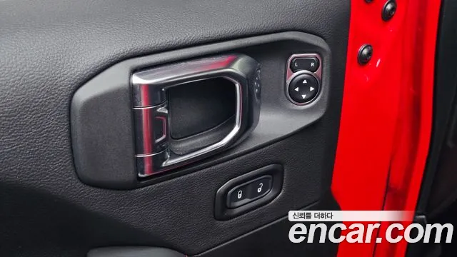 Jeep Wrangler Wrangler (JL) — Фото автомобиля 26