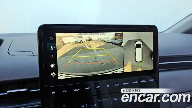 Hyundai Staria Staria 4WD Lounge 9 мест — Фото автомобиля 15