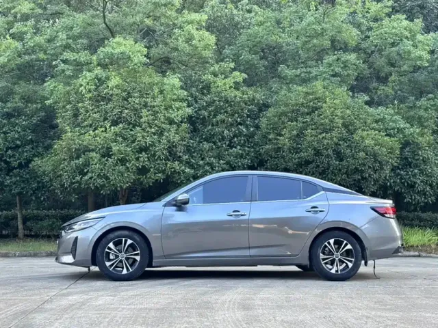 Nissan Sylphy — Фото автомобиля 22