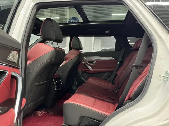 Jetour X70 Plus — Фото автомобиля 9