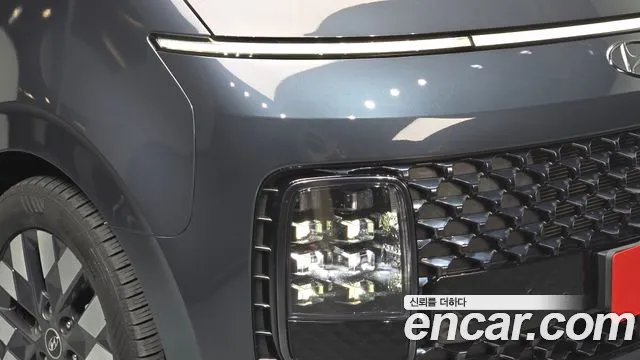 Hyundai Staria Staria 4WD Lounge 9 мест — Фото автомобиля 22