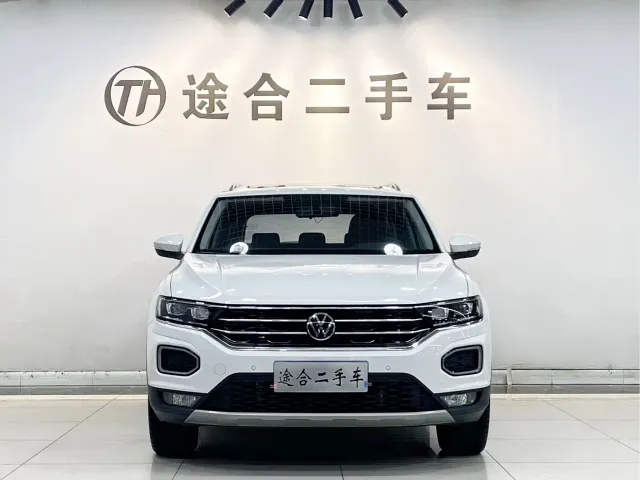 Volkswagen T-Roc — Фото автомобиля 4