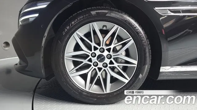 Genesis G80 RG3 — Фото автомобиля 5