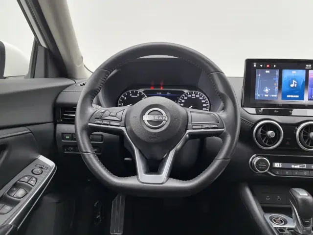 Nissan Sylphy — Фото автомобиля 11