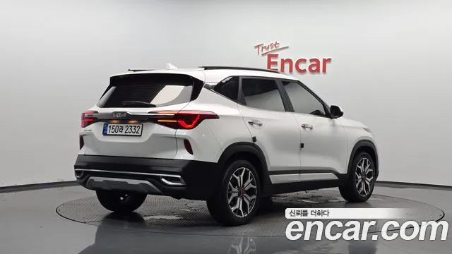 Kia Seltos Seltos Бензин 1.6 турбо 2WD — Фото автомобиля 2