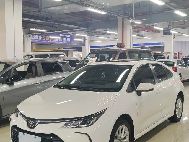 Toyota Corolla — Фото автомобиля 3