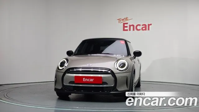 Mini Cooper Cooper Classic — Фото автомобиля 3