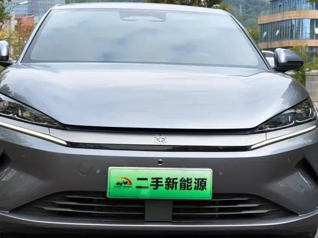 BYD Qin L — Фото автомобиля 7