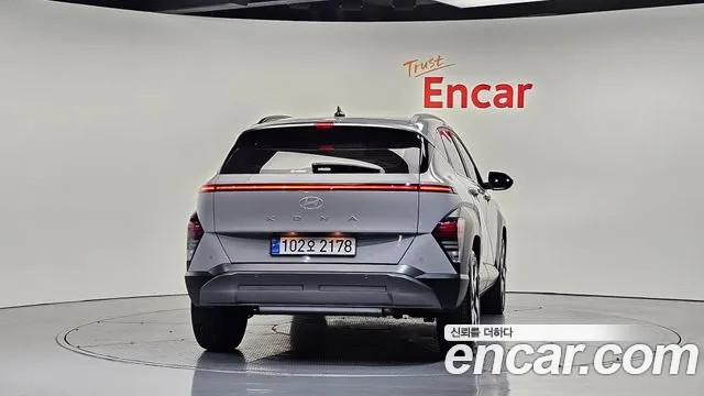 Hyundai Kona SX2 — Фото автомобиля 4