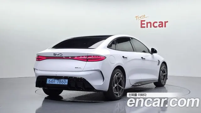 BYD Seal — Фото автомобиля 2