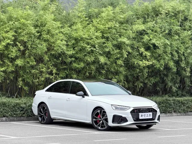 Audi A4L — Фото автомобиля 3