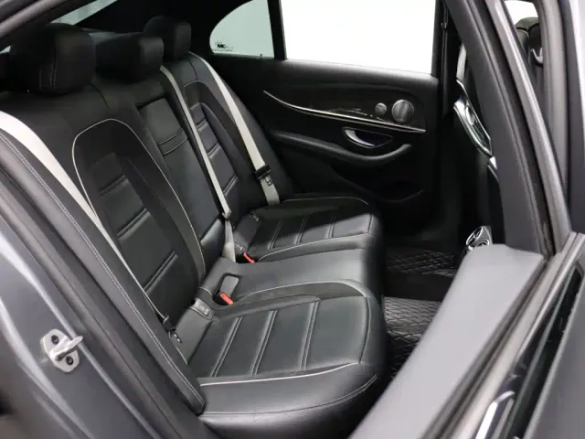 Mercedes-Benz E-Class AMG — Фото автомобиля 23