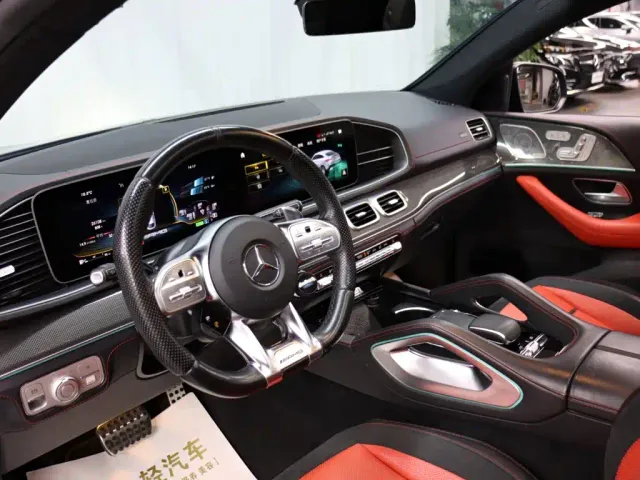 Mercedes-Benz GLE Coupe AMG — Фото автомобиля 9