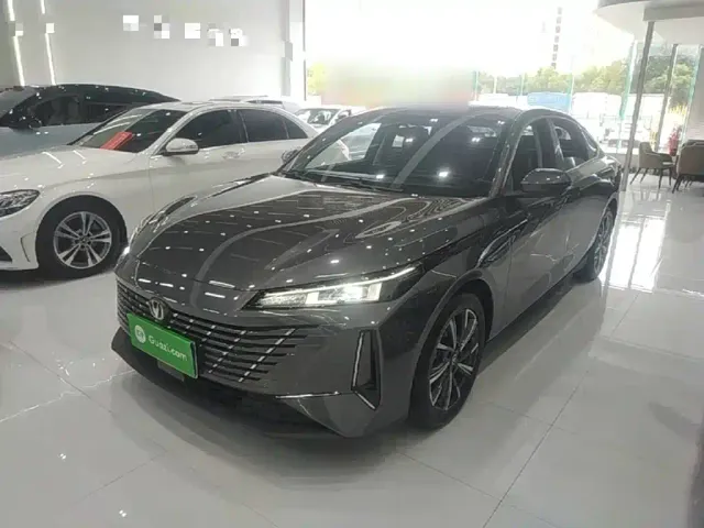 Фотография автомобиля — Changan Eado