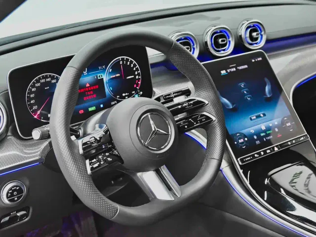 Mercedes-Benz C-Class — Фото автомобиля 20