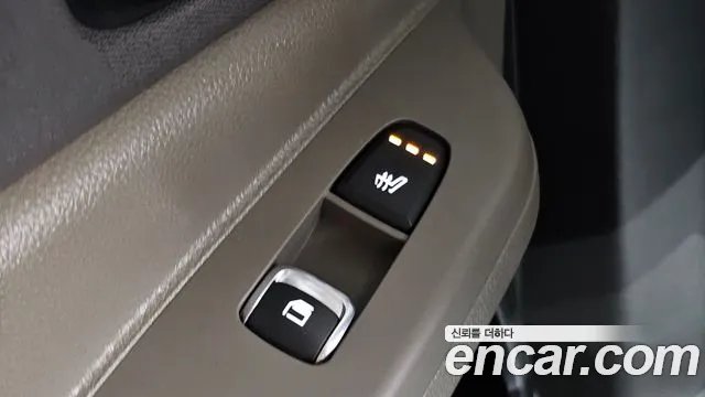 Kia Carnival Generation 4 — Фото автомобиля 18