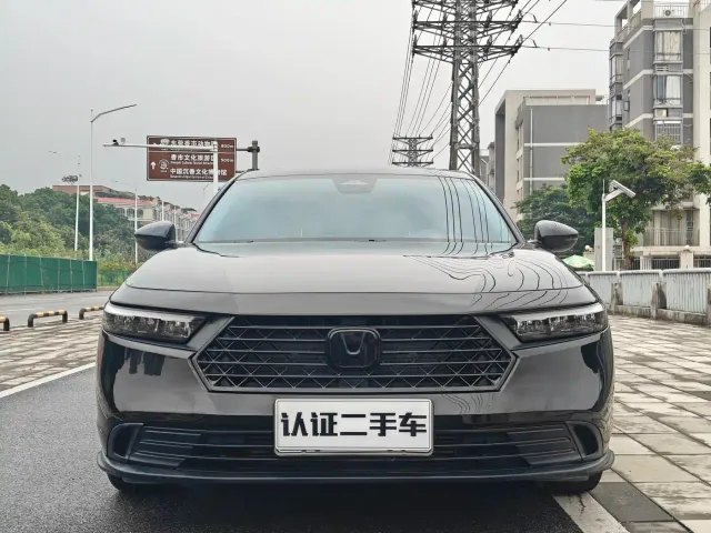 Honda Accord — Фото автомобиля 2