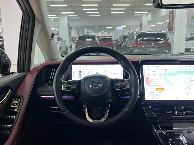 GAC Trumpchi E9 — Фото автомобиля 8