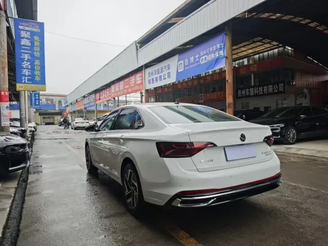 Volkswagen Sagitar — Фото автомобиля 7