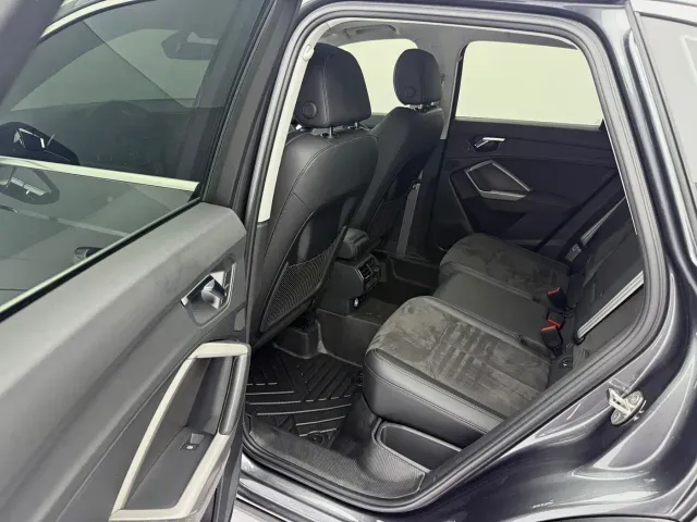 Audi Q3 — Фото автомобиля 15