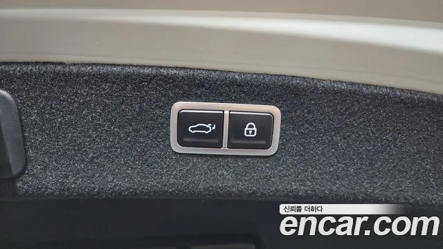 Genesis G80 Бензин 2.5 турбо AWD — Фото автомобиля 19