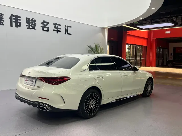 Mercedes-Benz C-Class — Фото автомобиля 15