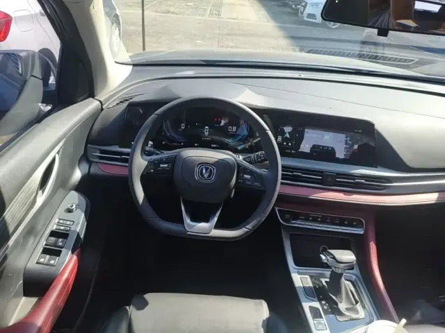 Changan CS55 Plus — Фото автомобиля 10