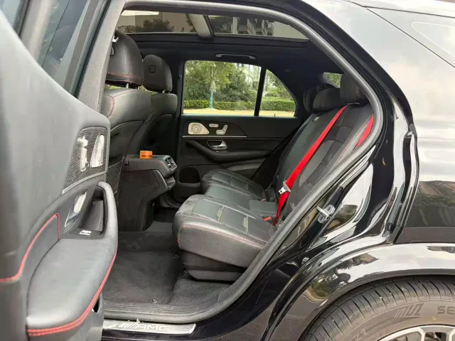 Mercedes-Benz GLE-Class AMG — Фото автомобиля 10