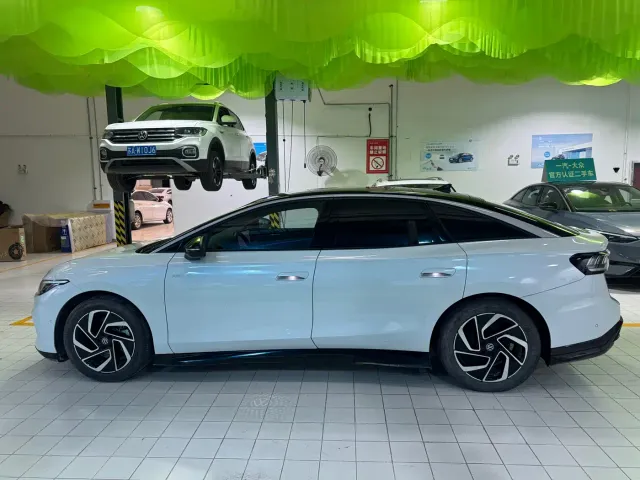 Volkswagen ID.7 Vizzion — Фото автомобиля 2