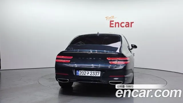 Genesis G80 Бензин 2.5 турбо AWD — Фото автомобиля 4