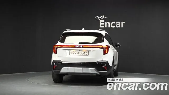 Kia Seltos Новый Seltos Бензин 2.0 2WD — Фото автомобиля 4