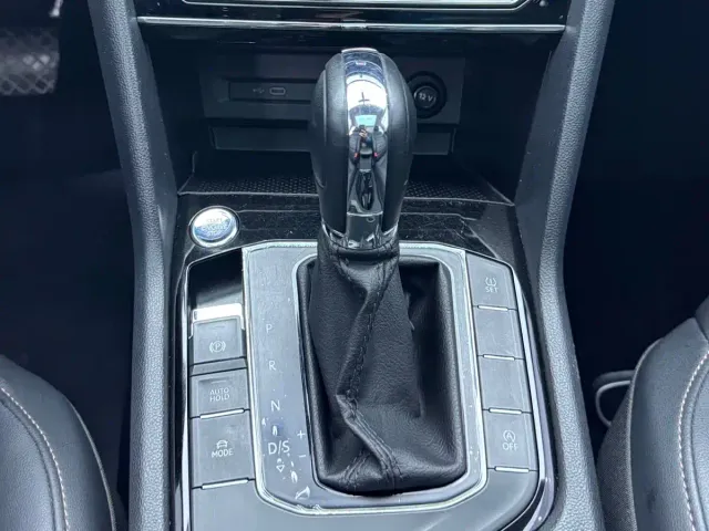 Volkswagen Tharu — Фото автомобиля 13