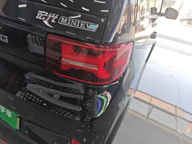 Wuling Hongguang Mini EV — Фото автомобиля 7