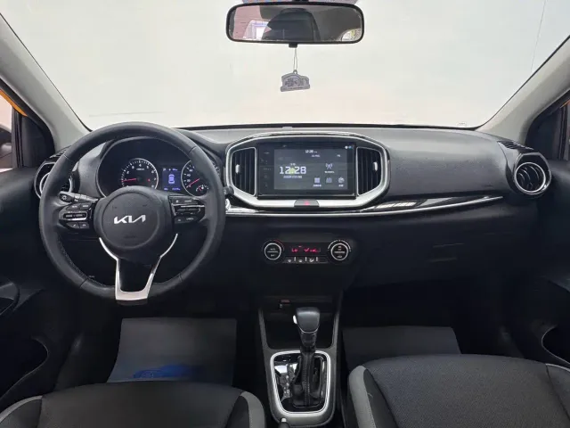 Kia KX1 — Фото автомобиля 15