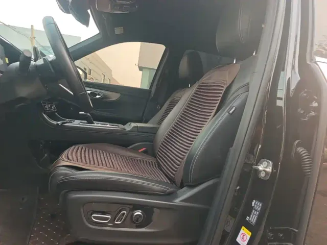 GAC Trumpchi GS8 — Фото автомобиля 14