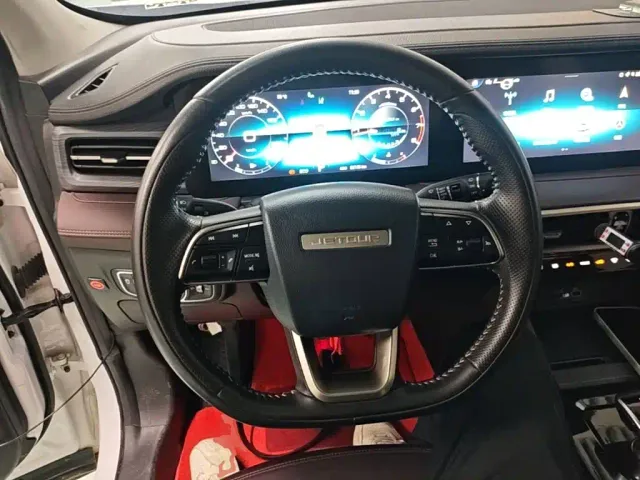 Jetour X90 Plus — Фото автомобиля 10