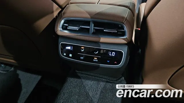 Genesis G80 RG3 — Фото автомобиля 30