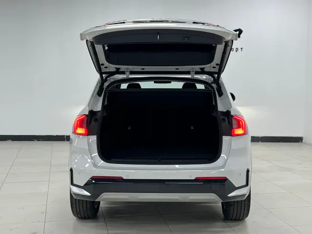 BMW X1 — Фото автомобиля 12