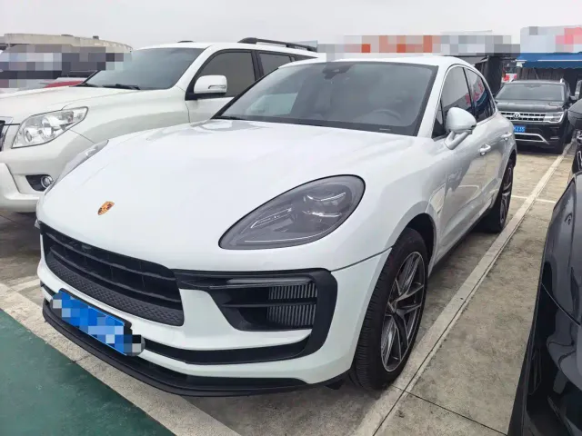 Фотография автомобиля — Porsche Macan