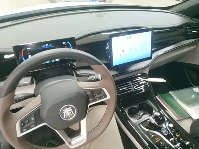 BYD Qin PLUS — Фото автомобиля 5